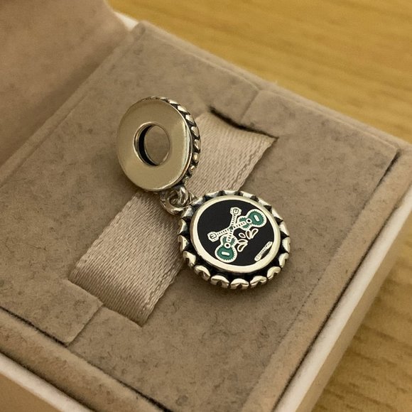 Pandora Disney Coco Two Sided Dangle Charm Pendant,Guitar, musical, skull head - Picture 3 of 7